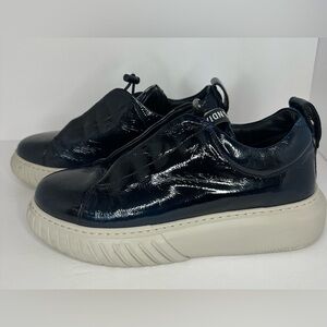 Andia Fora- Libi Nada Pull Up Blue Size 39 or 9us‎